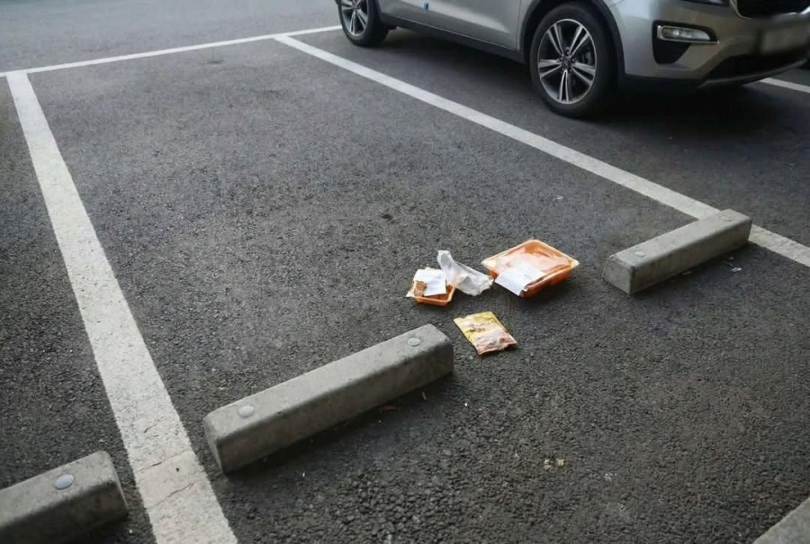 인스타 DM 제보-제보 내용-다름이 아니라ㅤ경각심을 주고자제보할 게 있어 연락드렸습니다.ㅤ저는 부산에 한 수입차 전시장에서일하는 영업사원입니다.ㅤ그런데 한 고객()께서저희  (1).jpg